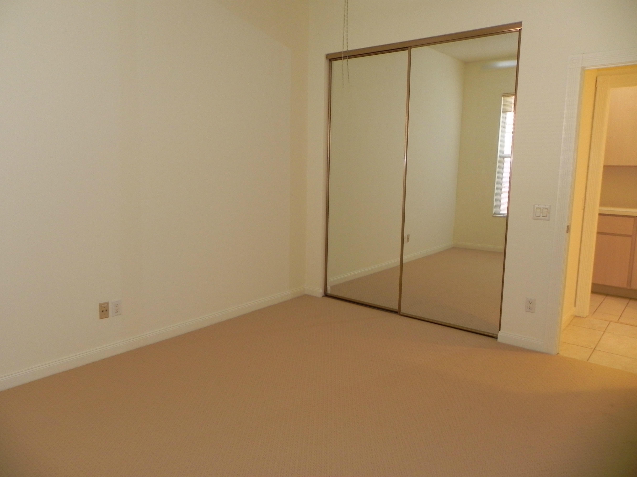 164 Hampton Circle Jupiter, FL 33458 - Photo 14 of 25 GUEST BEDROOM