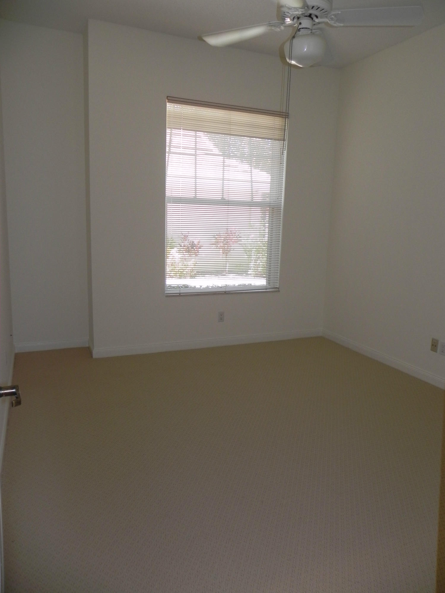 164 Hampton Circle Jupiter, FL 33458 - Photo 15 of 25 GUEST BEDROOM