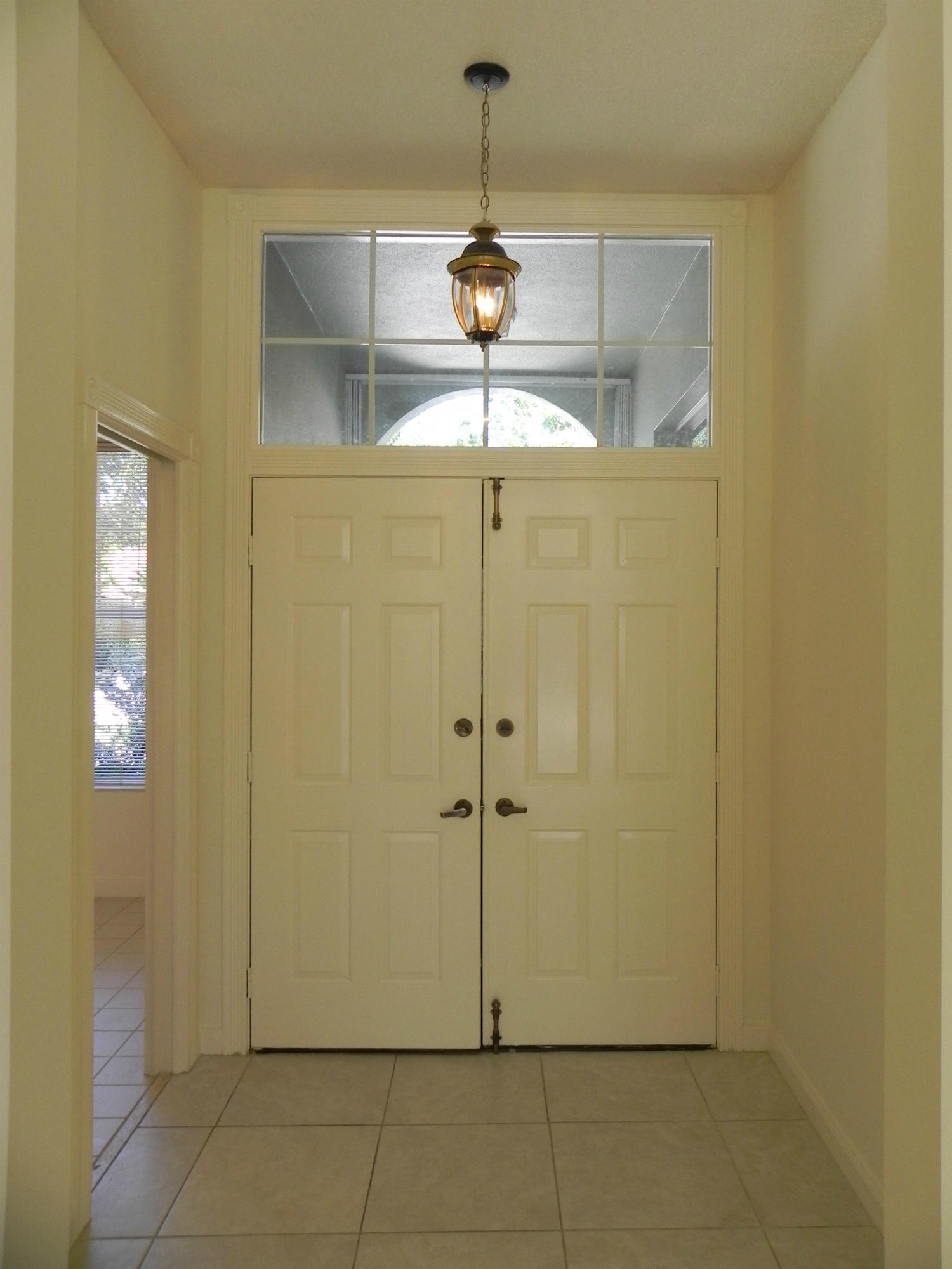 164 Hampton Circle Jupiter, FL 33458 - Photo 2 of 25 FOYER