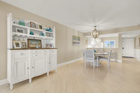 $639,900 | 1001 Seafarer Circle, Unit 405, Jupiter, FL 33477
