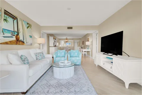 $639,900 | 1001 Seafarer Circle, Unit 405, Jupiter, FL 33477