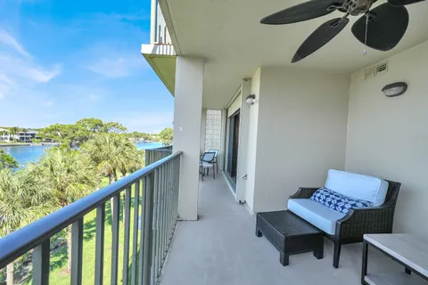 $639,900 | 1001 Seafarer Circle, Unit 405, Jupiter, FL 33477