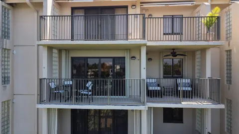 $639,900 | 1001 Seafarer Circle, Unit 405, Jupiter, FL 33477
