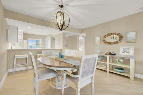 $639,900 | 1001 Seafarer Circle, Unit 405, Jupiter, FL 33477