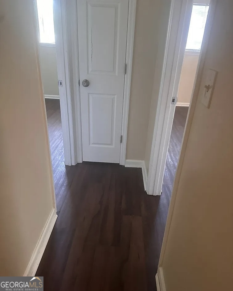 538 Southgate Avenue Albany, GA 31701 - Photo 14 of 16 a view of front door with wooden floor