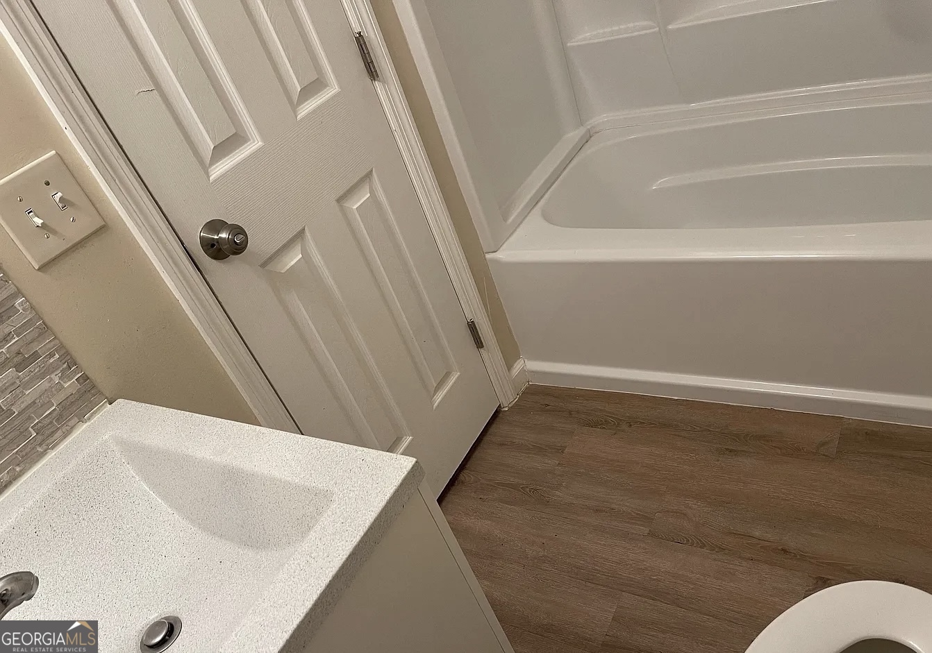 538 Southgate Avenue Albany, GA 31701 - Photo 15 of 16 a view of a bathroom