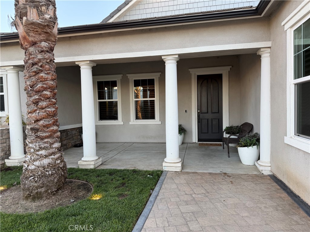 16277 Amberleaf Court Riverside, CA 92504 - Photo 2 of 11 Gallery Image 2