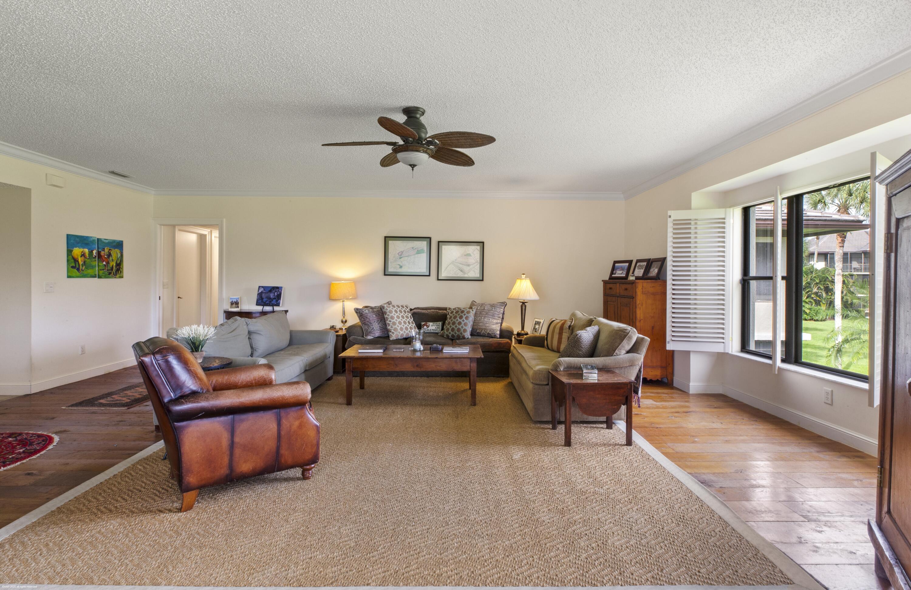 13244 Polo Club Road, Unit C206 Wellington, FL 33414 - Photo 3 of 46 13244 Polo Club Dr Unit 206C 010
