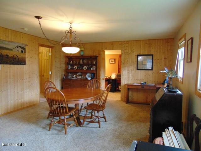11 Constitution Road Pittsfield, MA 01201 - Photo 12 of 29 11 Constitution (26)