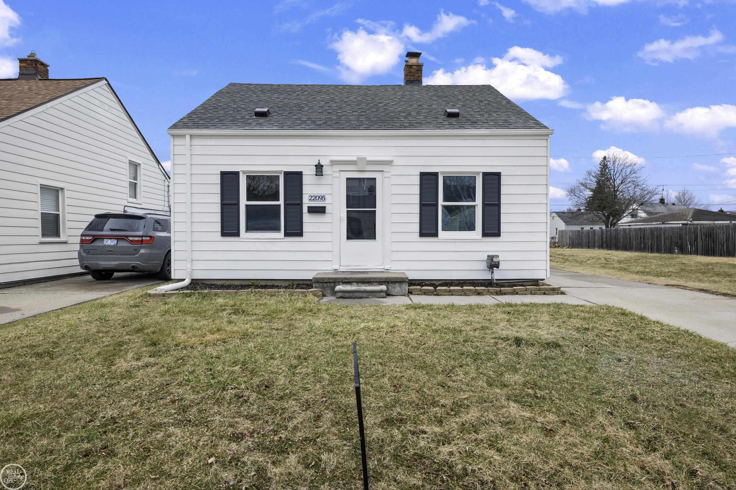 22095 Rausch Avenue Eastpointe, MI 48021 - Photo 31 of 34