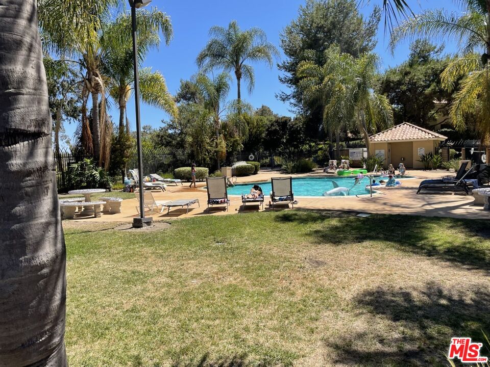 1744 Crystal Ridge Way Vista, CA 92081 - Photo 19 of 20