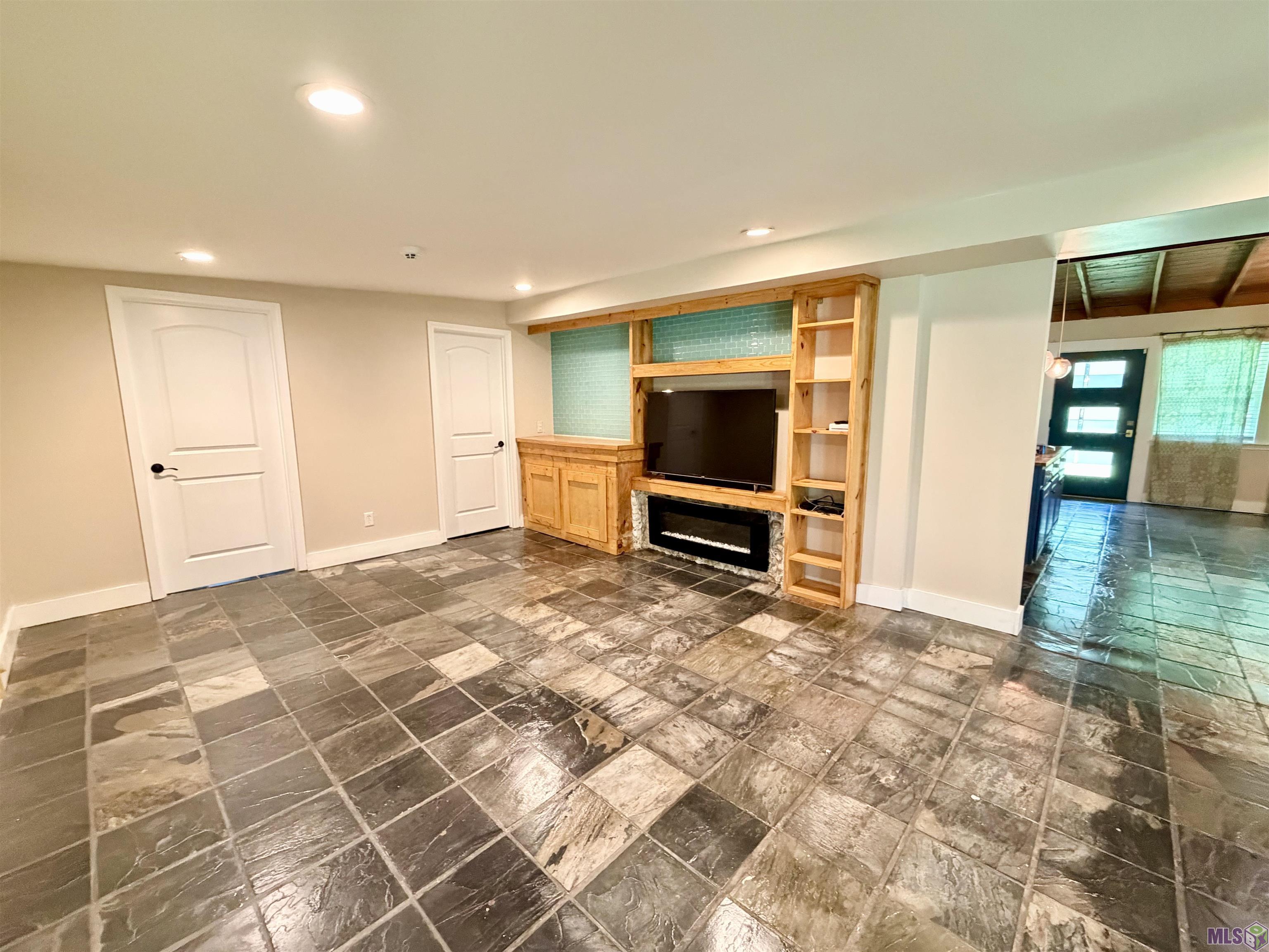 26084 Pichon Road Lacombe, LA 70445 - Photo 5 of 20
