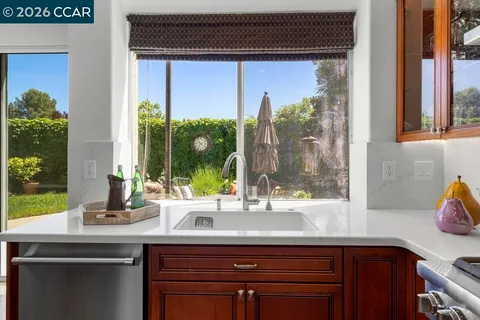 $1,598,000 | 1086 Vista Pointe Circle, San Ramon, CA 94583