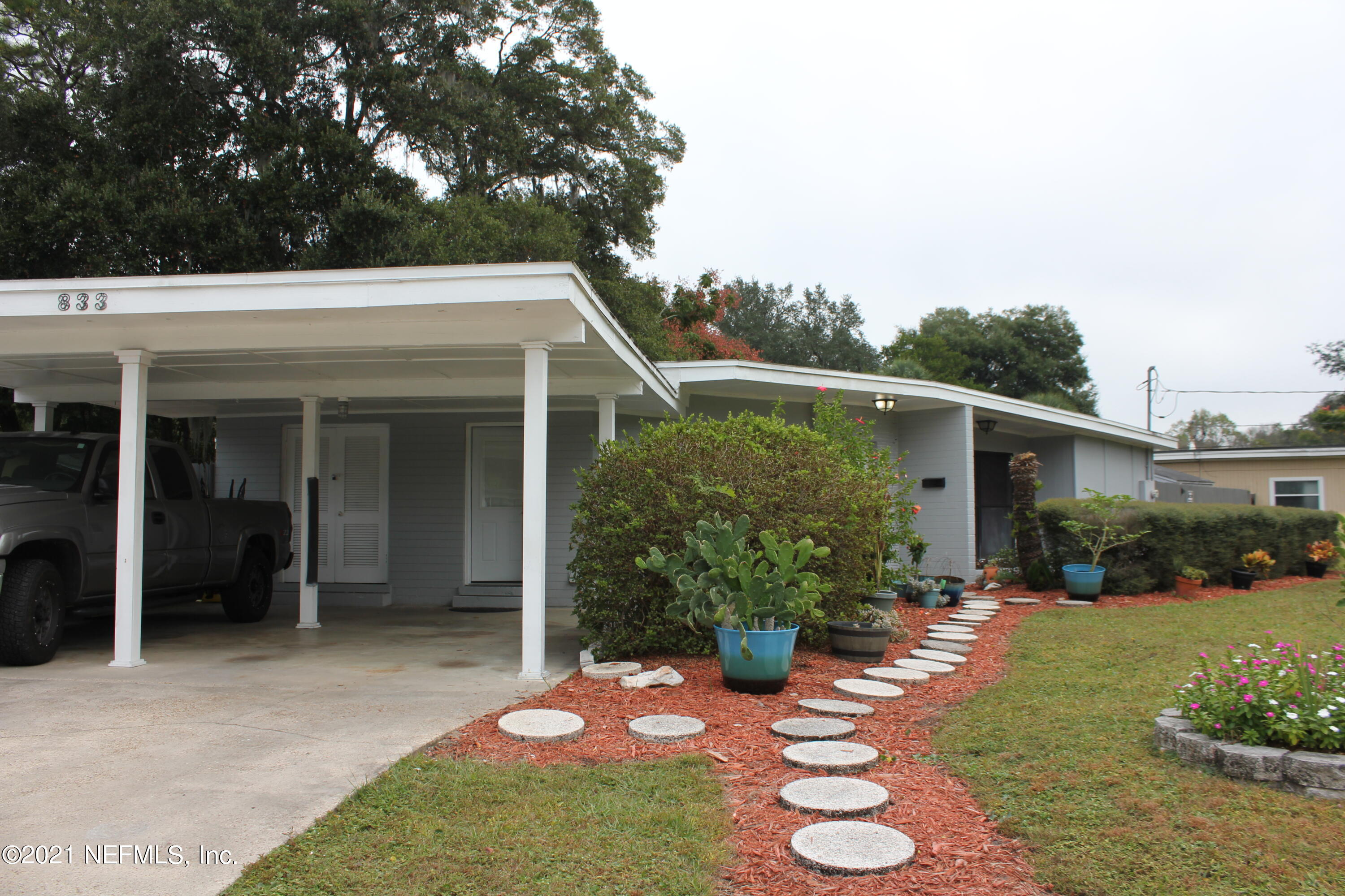 833 Middleton Road Jacksonville, FL 32211 - Photo 2 of 28 IMG_8523