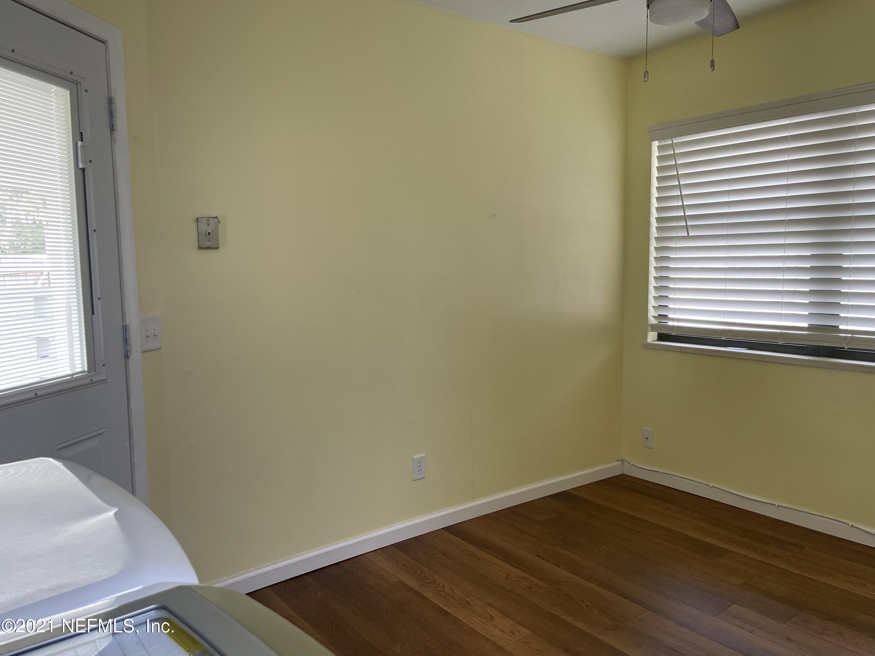 833 Middleton Road Jacksonville, FL 32211 - Photo 13 of 28 CCFDF247-6C6E-4066-AC7F-16963B9E034F