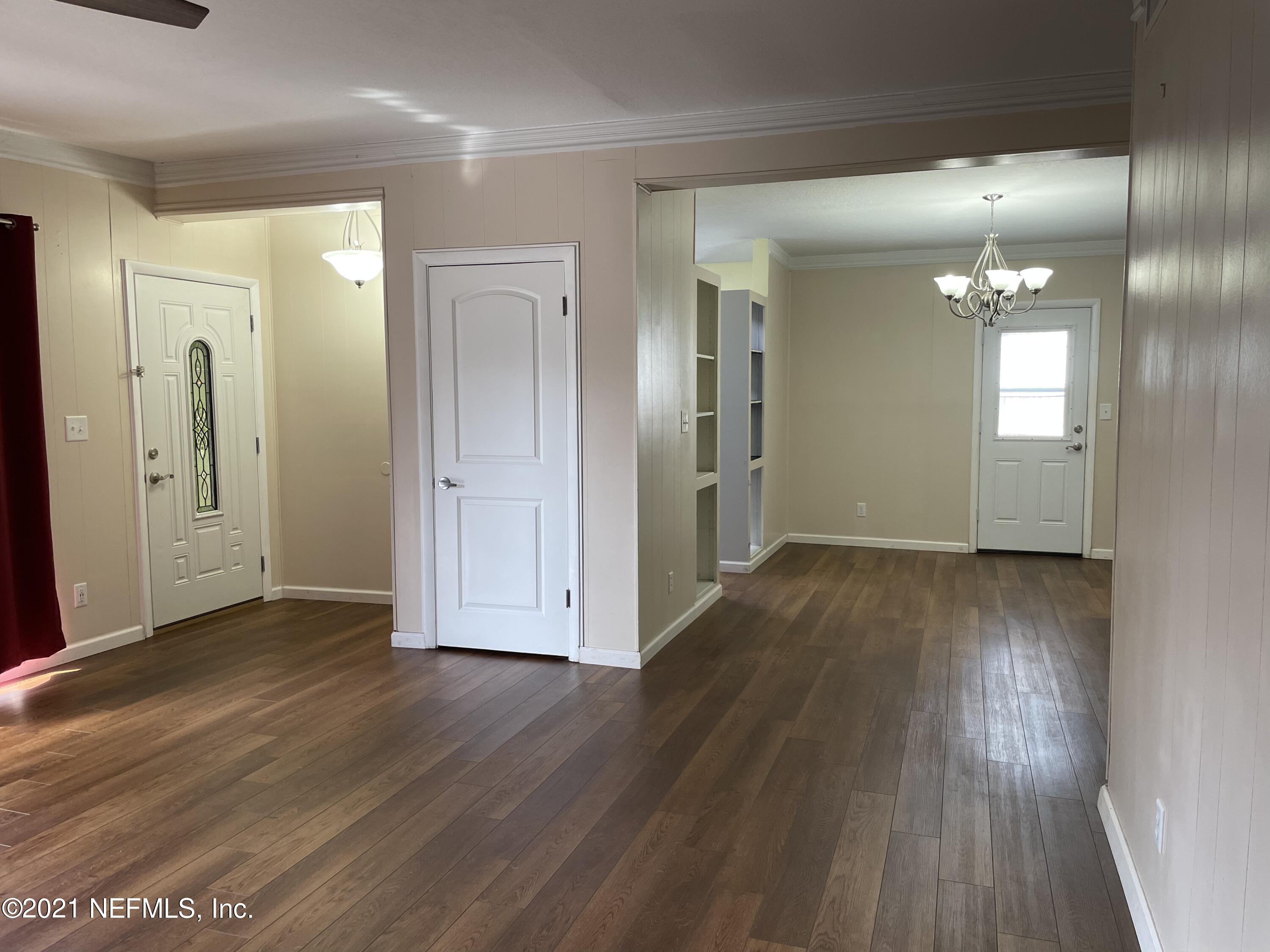 833 Middleton Road Jacksonville, FL 32211 - Photo 10 of 28 F4DDD7C5-A82A-4117-BB2F-DBF0FBBA6AC9