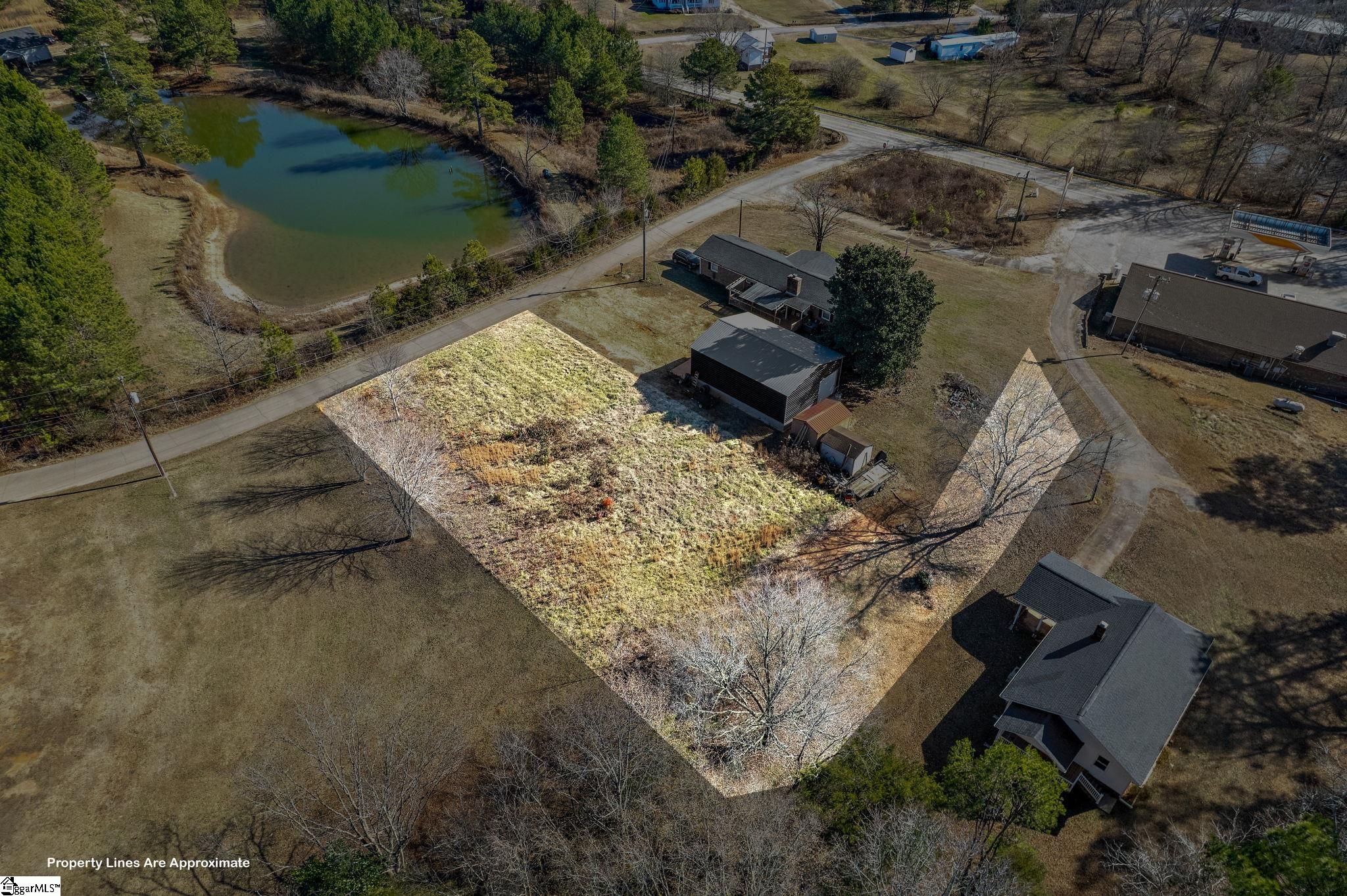 117 B Hunter Road Pickens, SC 29671 - Photo 1 of 10