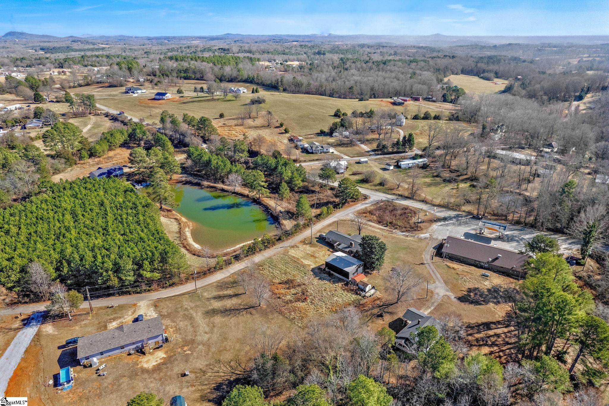117 B Hunter Road Pickens, SC 29671 - Photo 5 of 10