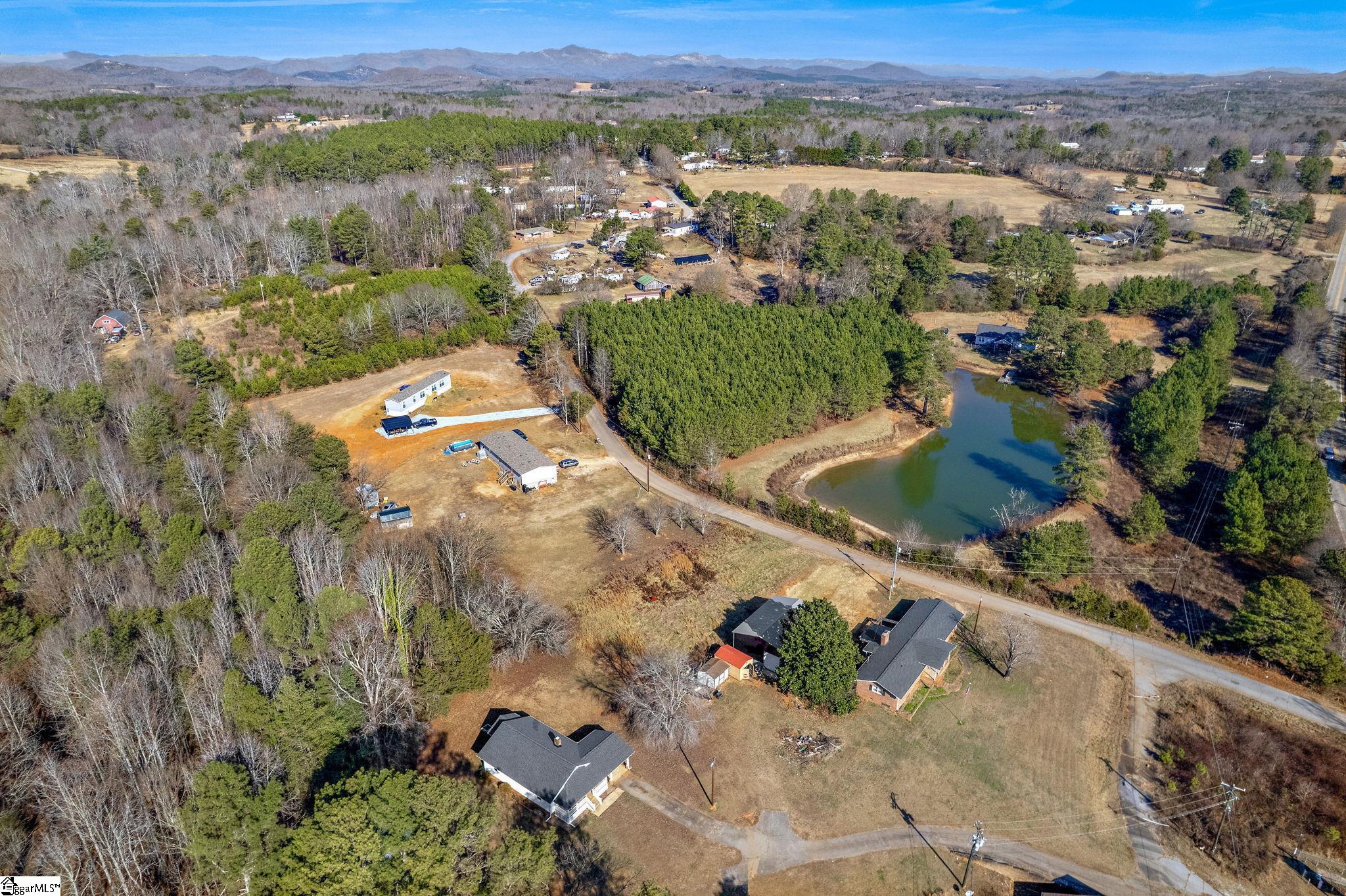 117 B Hunter Road Pickens, SC 29671 - Photo 6 of 10