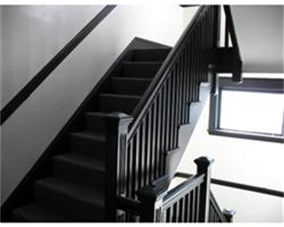 35 Hiawatha Road Boston, MA 02126 - Photo 4 of 5 Gallery Image 4