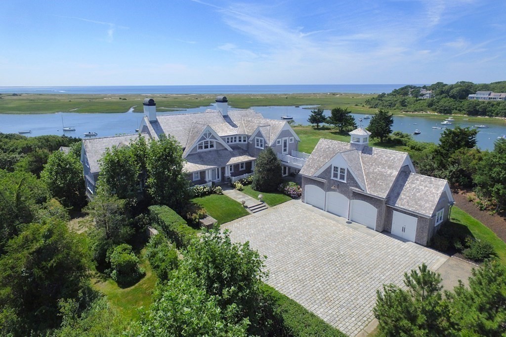 300 Stage Neck Road Chatham, MA 02633 - Photo 4 of 36