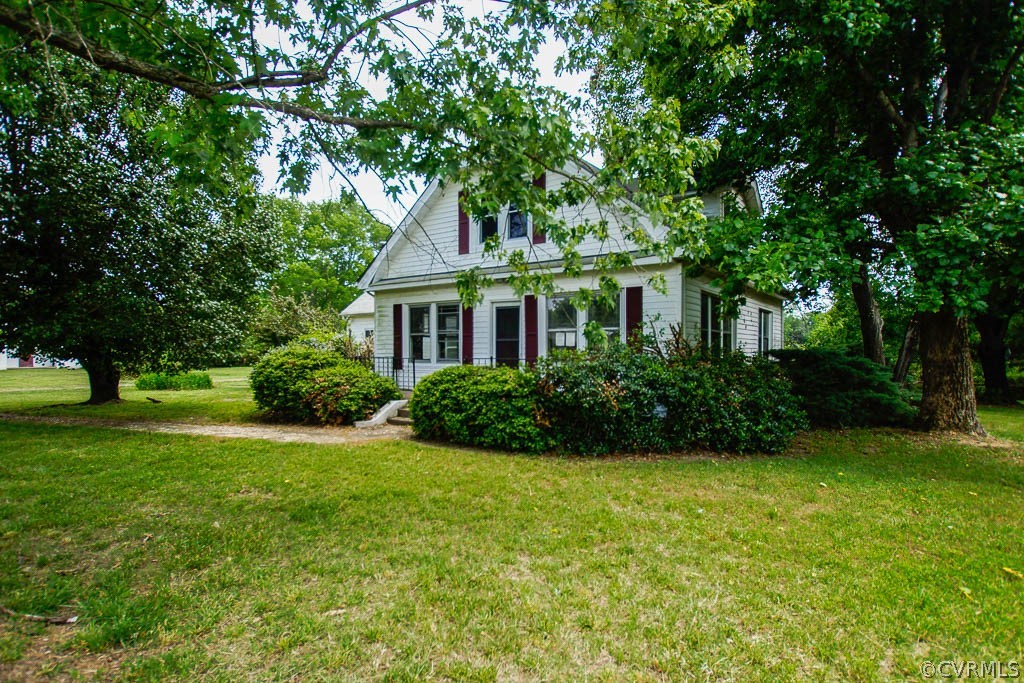 5001 Hurop Road Sandston, VA 23150 - Photo 3 of 37 Gallery Image 3