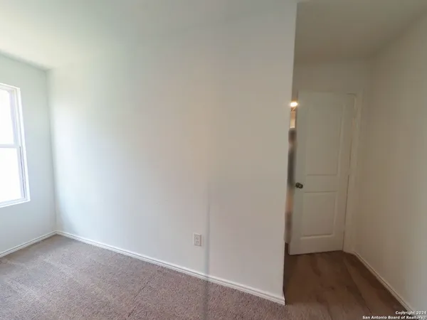$1,500 | 714 Paul Canyon, San Antonio, TX 78253