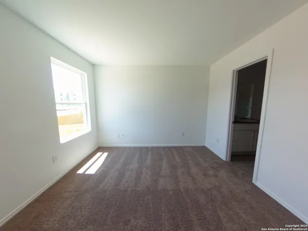 $1,500 | 714 Paul Canyon, San Antonio, TX 78253