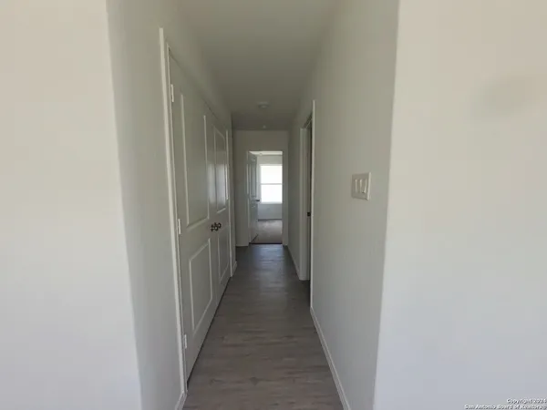 $1,500 | 714 Paul Canyon, San Antonio, TX 78253