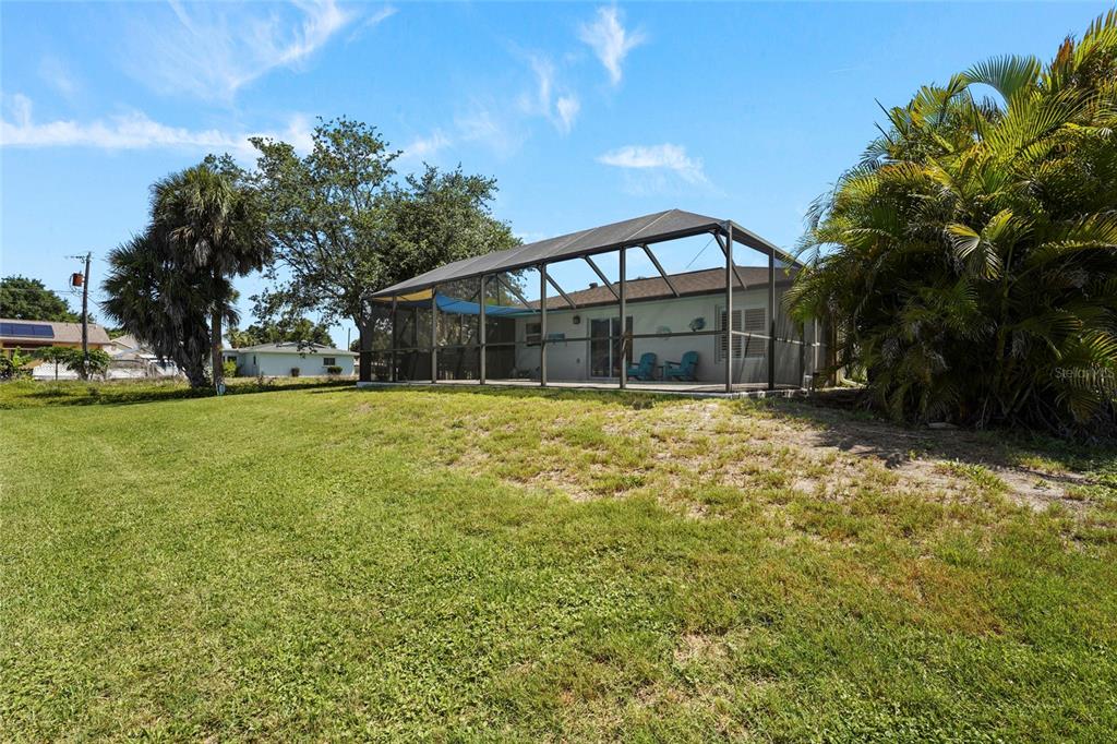 2240 Gentian Road Venice, FL 34293 - Photo 41 of 51