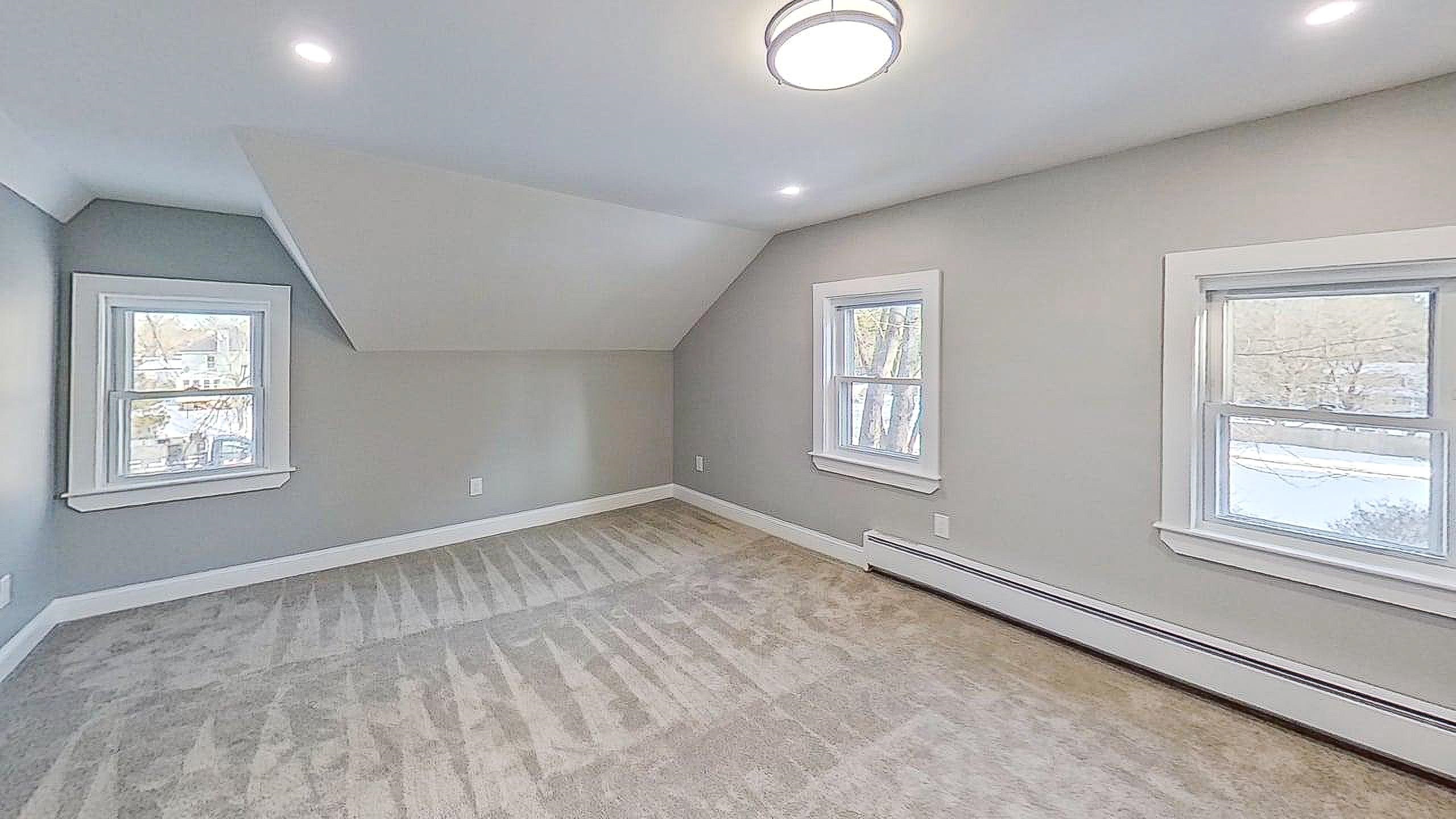 3 Edgar Court Hudson, NH 03051 - Photo 12 of 27