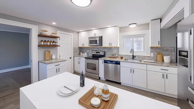 $477,500 | 3 Edgar Court, Hudson, NH 03051