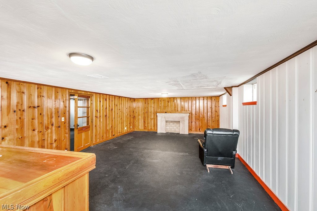5919 Pearl Road Cleveland, OH 44130 - Photo 27 of 29 Gallery Image 27