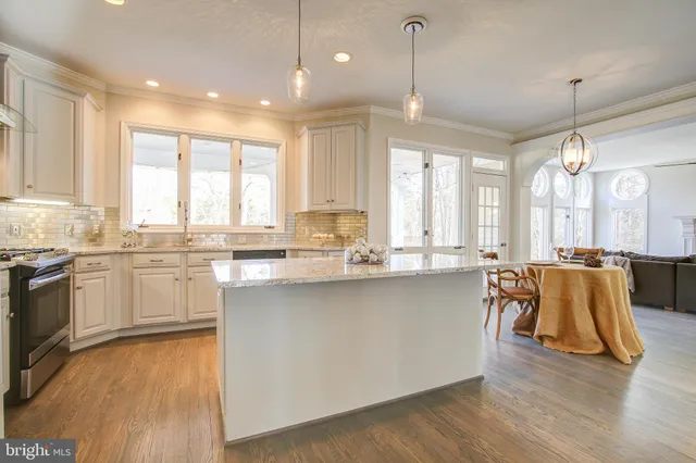 $6,500 | 710 Parrish Farm Lane, Great Falls, VA 22066