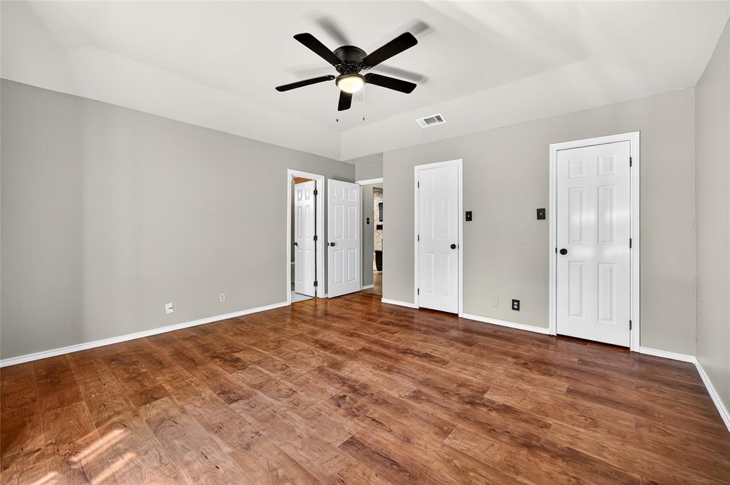 1610 Idlewood Drive Sherman, TX 75092 - Photo 20 of 31 a view of empty room with wooden floor