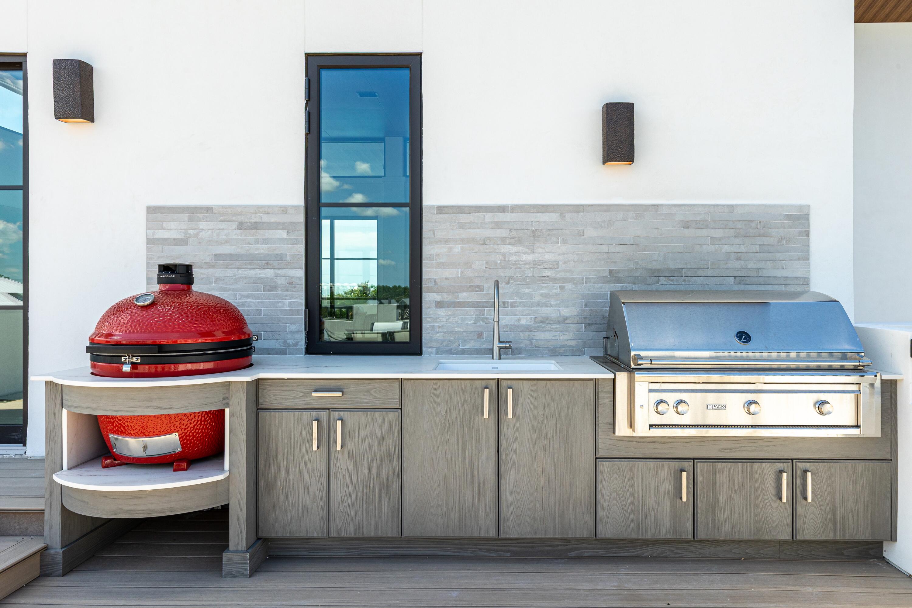 33 Camp Creek Point Dr Inlet Beach Inlet Beach, FL 32461 - Photo 14 of 110 a kitchen with a stove and a microwave