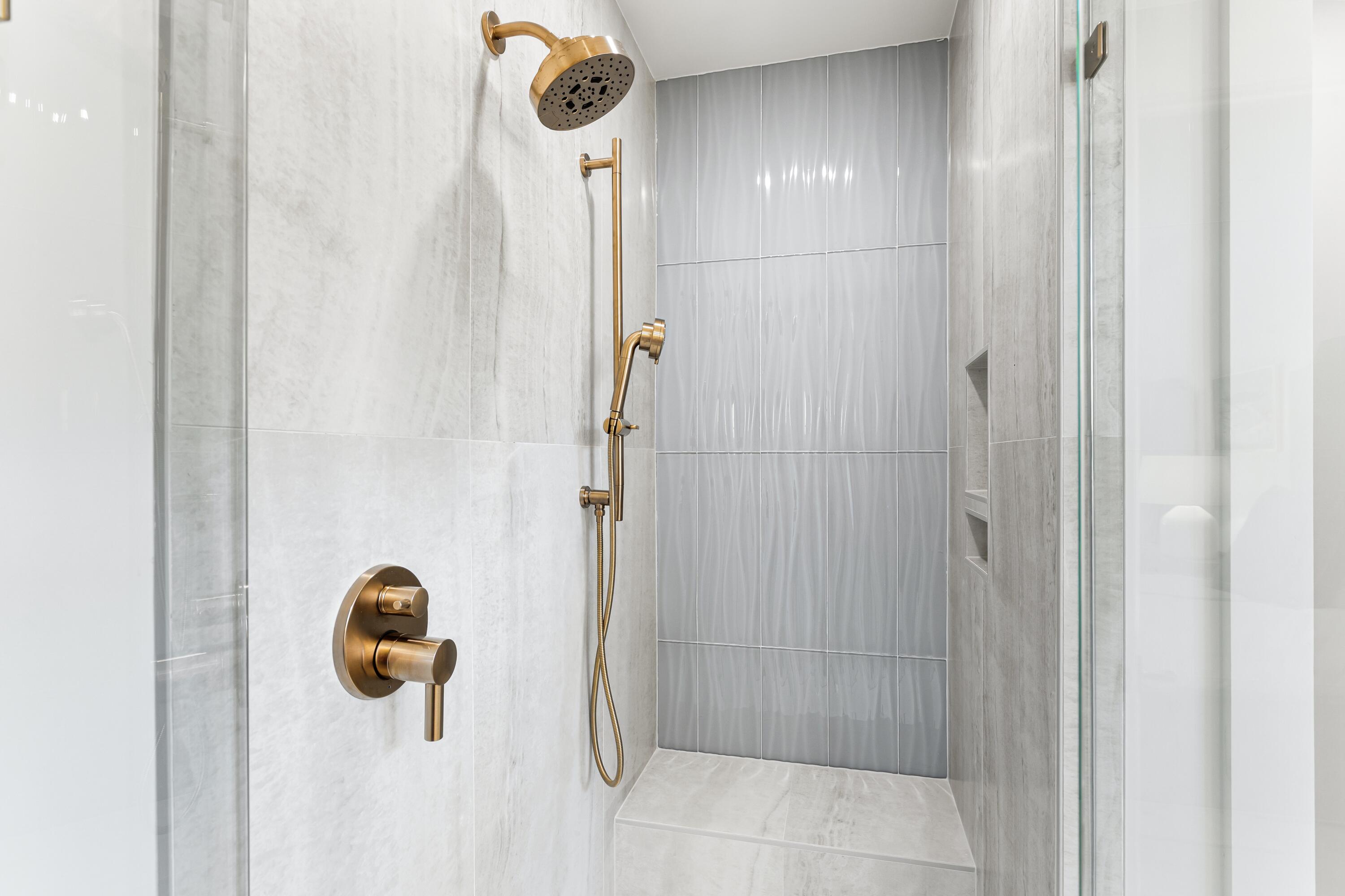 33 Camp Creek Point Dr Inlet Beach Inlet Beach, FL 32461 - Photo 89 of 110 Guest Bathroom 3