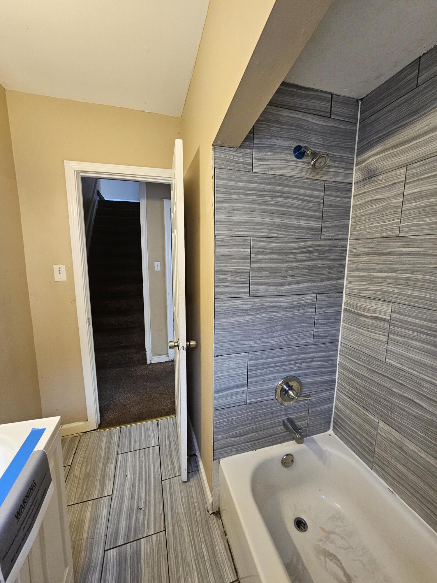 12066 Minden Avenue Detroit, MI 48205 - Photo 6 of 21 1000041564