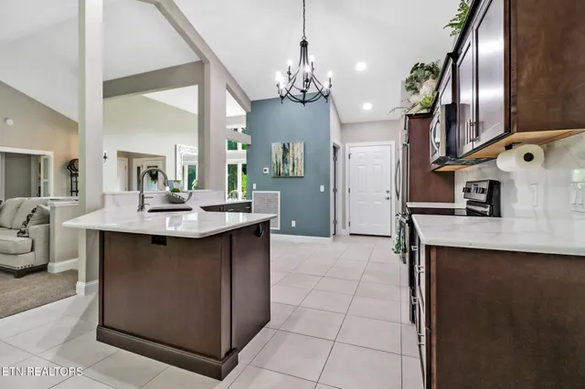 $724,000 | 40 Kingsley Court, Crossville, TN 38558