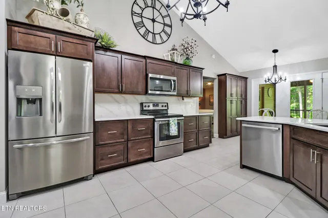 $724,000 | 40 Kingsley Court, Crossville, TN 38558