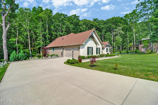 $724,000 | 40 Kingsley Court, Crossville, TN 38558