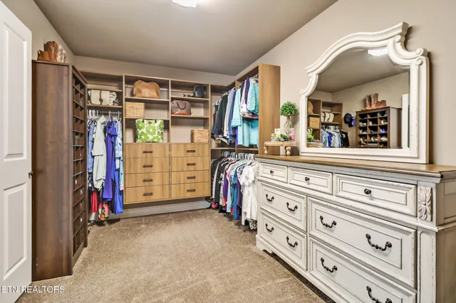 $724,000 | 40 Kingsley Court, Crossville, TN 38558