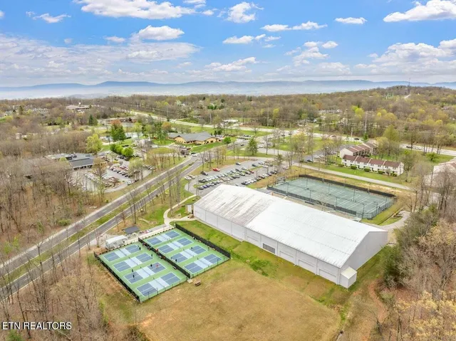 $724,000 | 40 Kingsley Court, Crossville, TN 38558