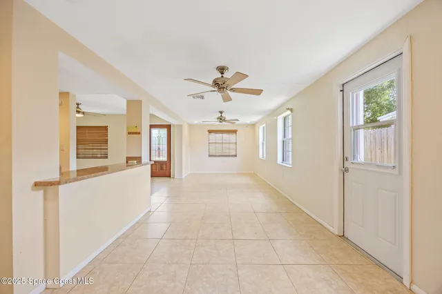 a view of an entryway of the house