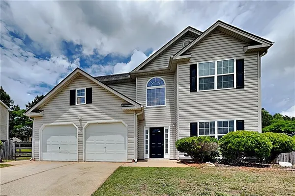 $2,250 | 6430 Queensdale Drive, Douglasville, GA 30135