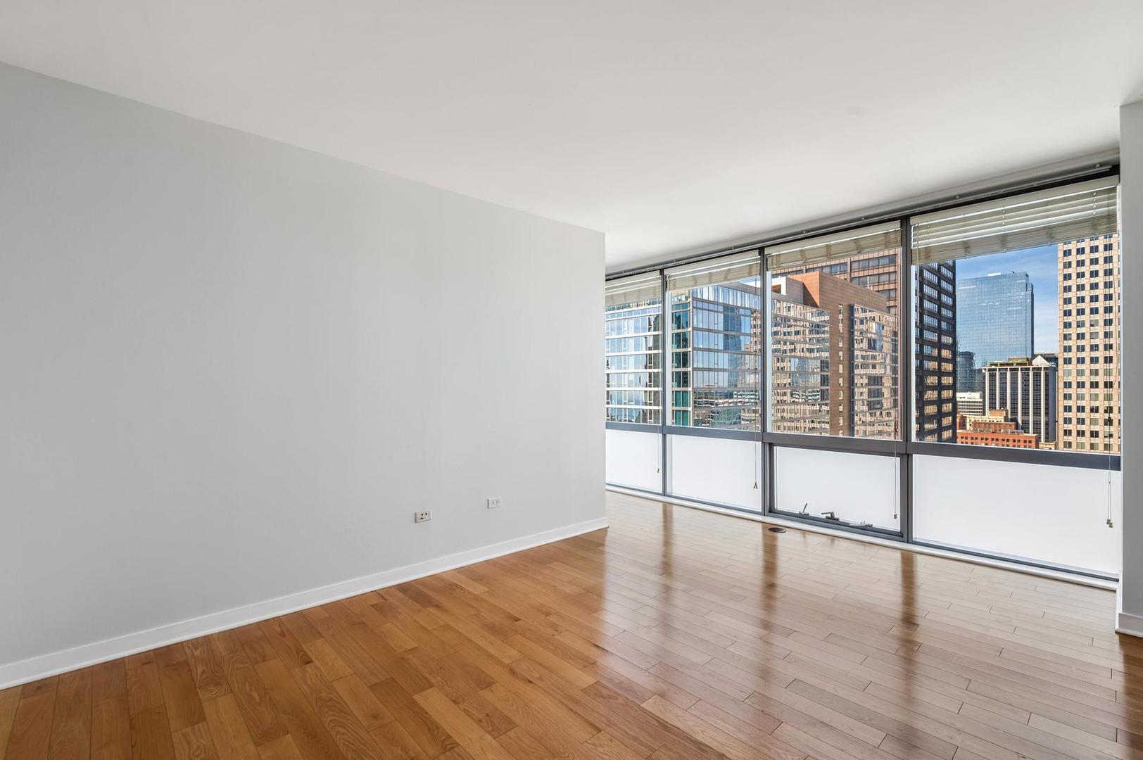 8 East Randolph Street, Unit 3108 Chicago, IL 60601 - Photo 9 of 18