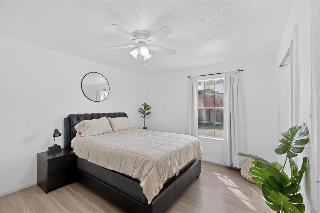 2308 Long Ridge Lane Arlington, TX 76014 - Photo 6 of 12