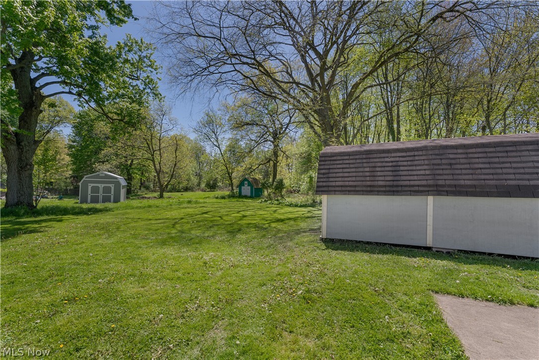 4365 Burkey Road Youngstown, OH 44515 - Photo 35 of 36