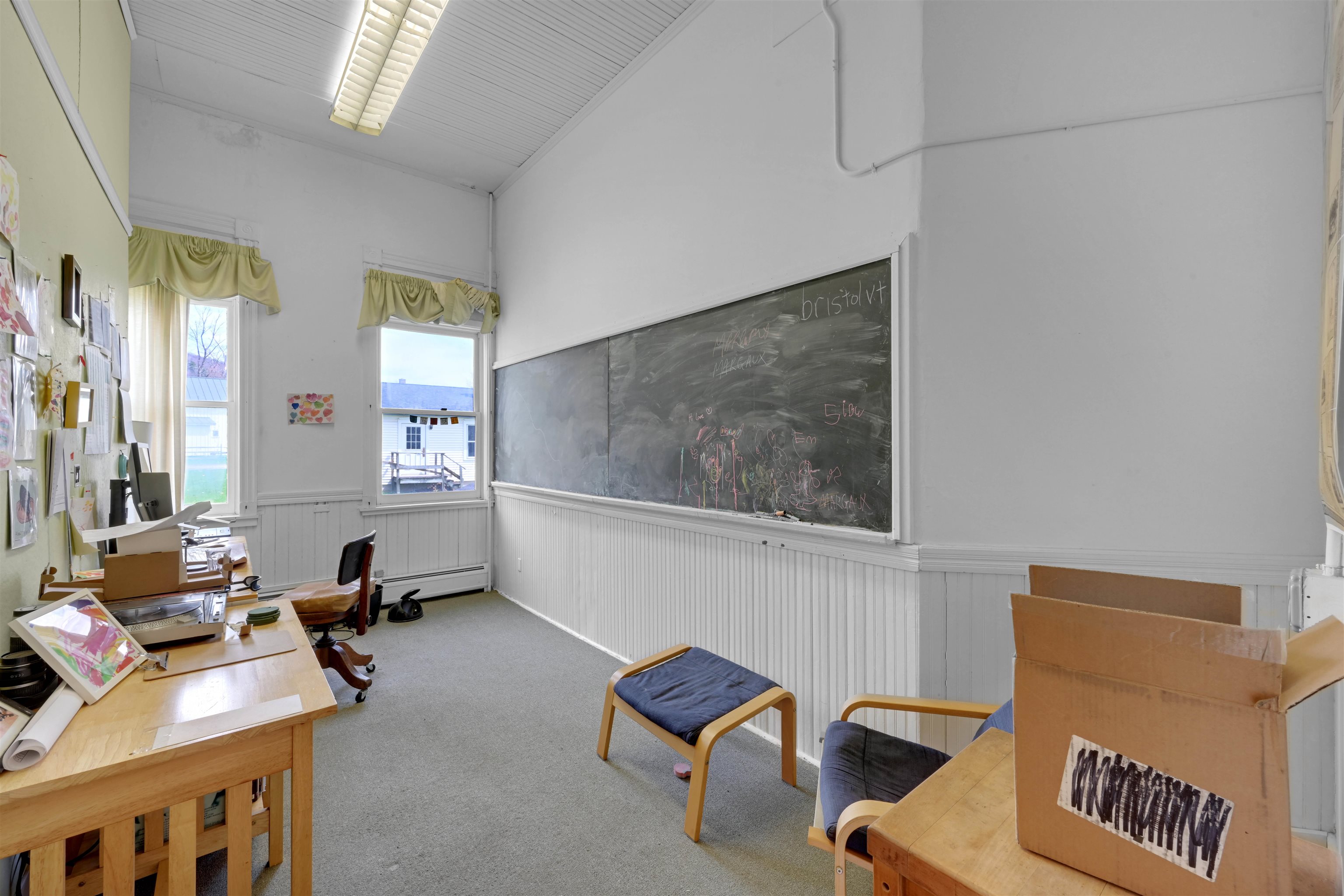 14 School Street Bristol, VT 05443 - Photo 8 of 60