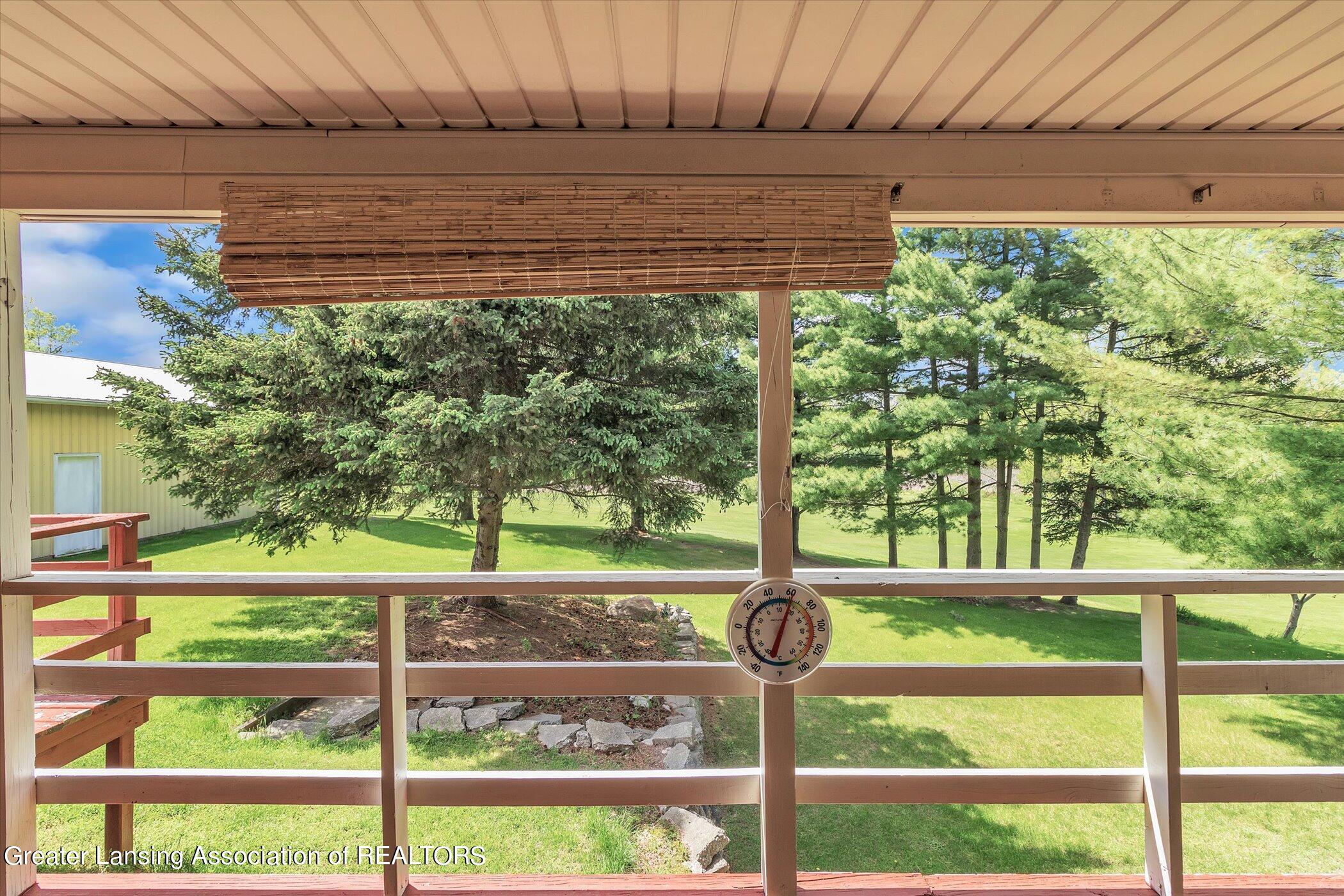 15200 Airport Road Lansing, MI 48906 - Photo 5 of 52 06-15200-Airport-WindowStill-Real-Estate